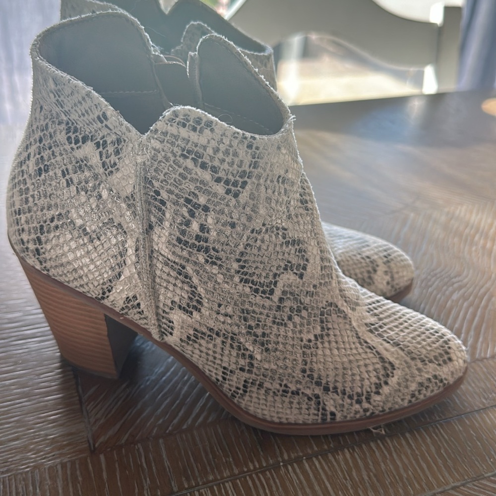 Maurices Textured Ankle Booties in Cream and Black